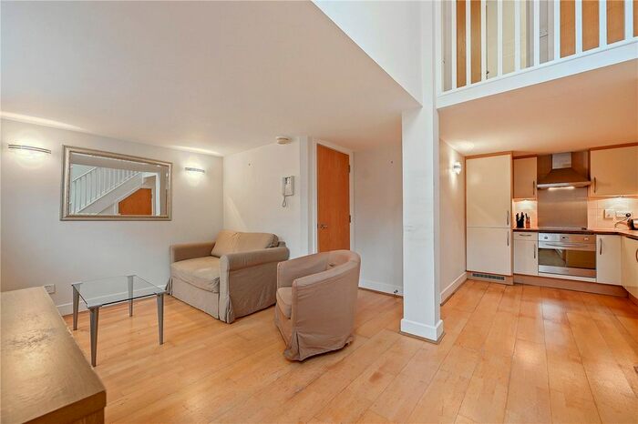 1 Bedroom Property To Rent In The Old School, Princeton Street, London, WC1R
