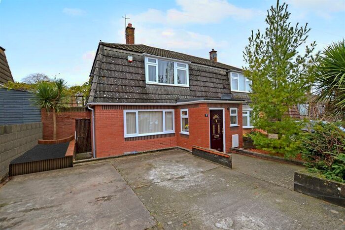 3 Bedroom House To Rent In Vowell Close, Bristol, BS13