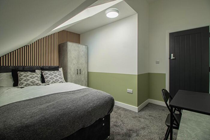 1 Bedroom Terraced House To Rent In Room Chilwell Road, Beeston, Nottingham, NG9