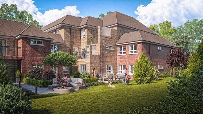 3 Bedroom Flat For Sale In Riddlesdown Road, Purley, CR8