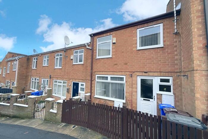 3 Bedroom Terraced House For Sale In Norgreave Way, Halfway, Sheffield, Sheffield, S20