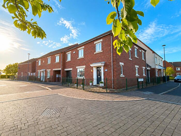 4 Bedroom Semi Detached House For Sale In Holderness Drive, Darlington, DL2