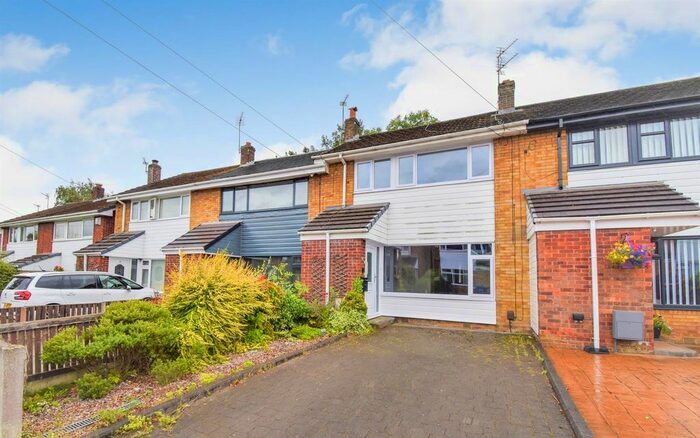 3 Bedroom Semi-Detached House To Rent In Caldwell Avenue, Astley, Manchester, M29