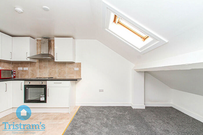 5 Bedroom Apartment To Rent In Castle Boulevard, Nottingham, NG7