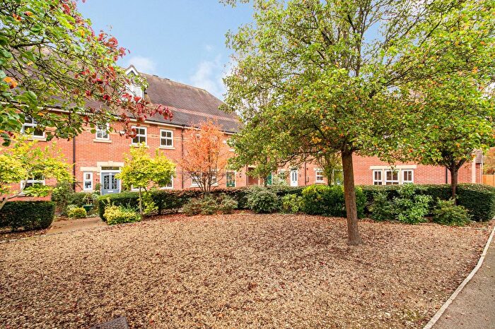 2 Bedroom Terraced House For Sale In Frenchay Road, Central North Oxford, OX2