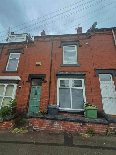 4 Bedroom Property To Rent In Lodge Lane, Holbeck, Leeds, LS11