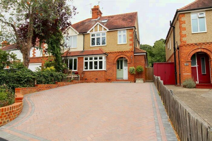 4 Bedroom Semi-Detached House To Rent In Hemdean Road, Caversham, Reading RG4