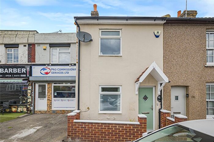 2 Bedroom End Terrace House For Sale In Lower Higham Road, Chalk, Kent, DA12