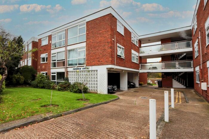 2 Bedroom Flat To Rent In Chingford Avenue, Phoenix Court Chingford Avenue, E4