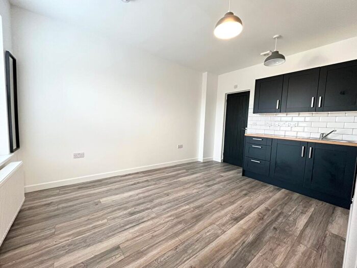 Studio To Rent In Dogsthorpe Road, Studio, Peterborough, PE1