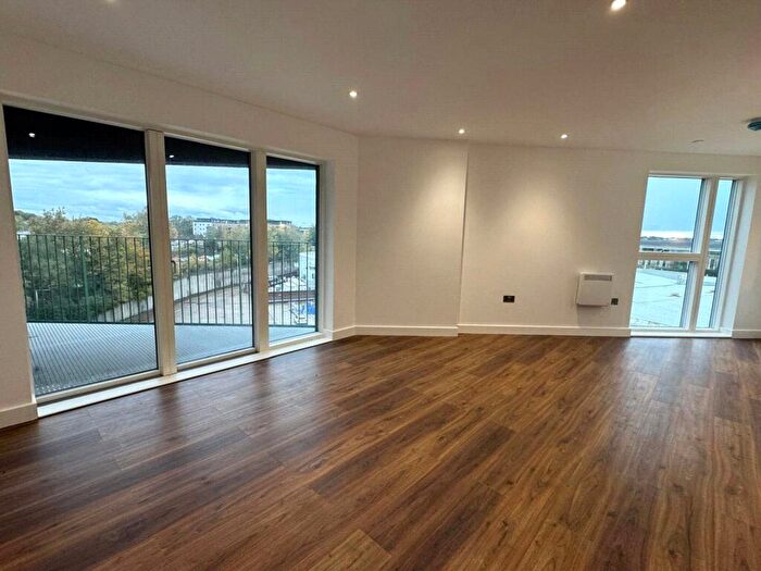 1 Bedroom Apartment To Rent In The Grand Exchange, Market Street, Bracknell, Berkshire, RG12