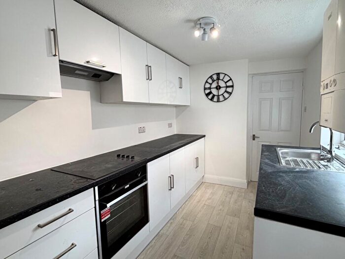 3 Bedroom House To Rent In Branston Road, Burton-on-Trent, DE14