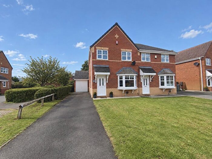 3 Bedroom Semi-Detached House To Rent In Masefield Way, CW11