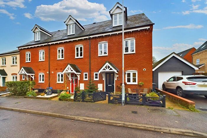 4 Bedroom End Of Terrace House For Sale In Stuart Drive, Thetford, IP24