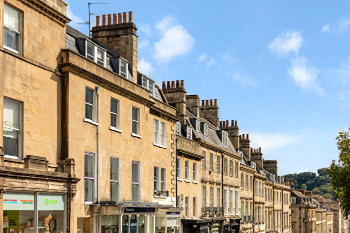 2 Bedroom Flat For Sale In Gay Street, Bath, BA1