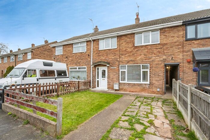 3 Bedroom Terraced House For Sale In Chestnut Avenue, Stainforth, Doncaster, DN7