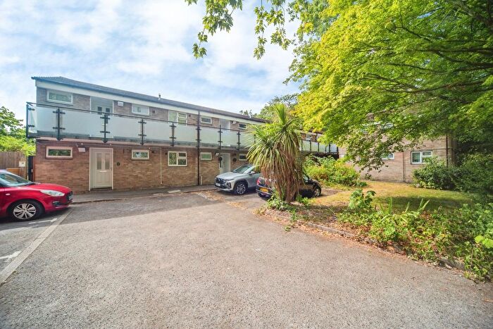 2 Bedroom Flat For Sale In Blenheim Avenue, Southampton, Hampshire, SO17