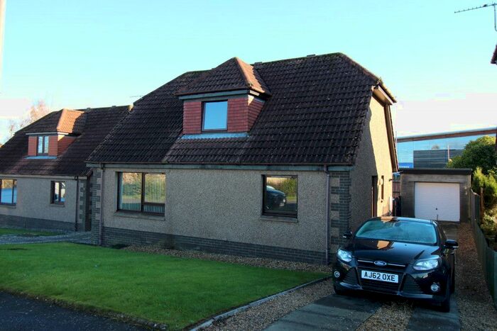 3 Bedroom Detached House To Rent In Livingston Terrace, Redding, FK2