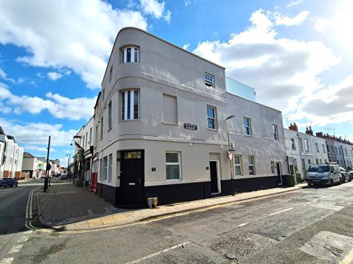 2 Bedroom Apartment To Rent In High St, Cheltenham, GL50