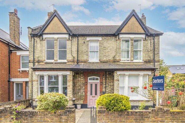 1 Bedroom Flat To Rent In Waldeck Road, London, W13