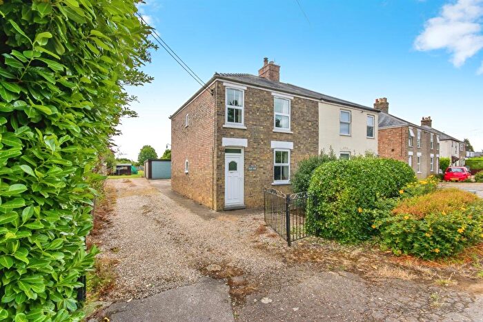 3 Bedroom Semi-Detached House For Sale In Smeeth Road, Marshland St. James, Wisbech, PE14