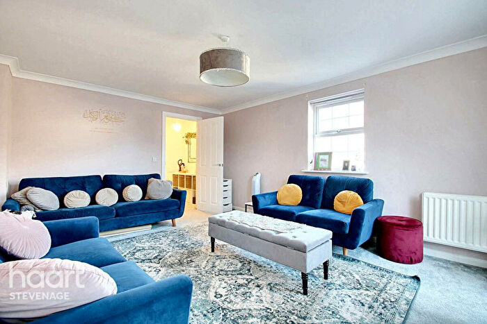 3 Bedroom Semi-Detached House For Sale In Whernside Drive, Stevenage, SG1