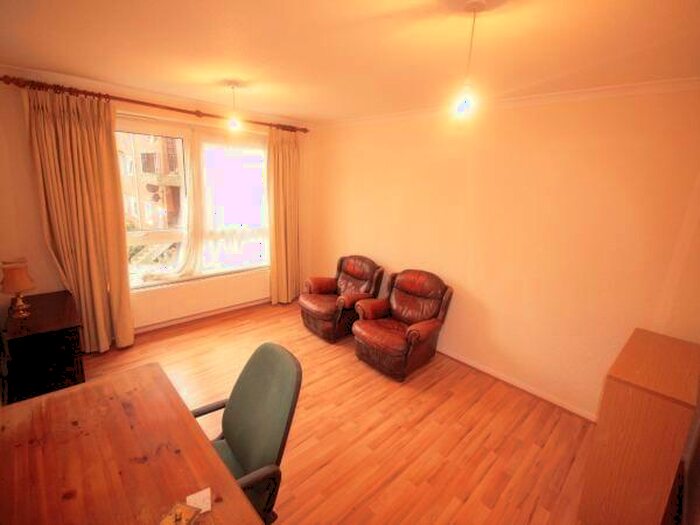 4 Bedroom Apartment To Rent In Culmore Road, Peckham, SE15