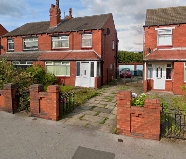 3 Bedroom Semi-Detached House To Rent In Harehills Lane, Leeds, West Yorkshire, LS9