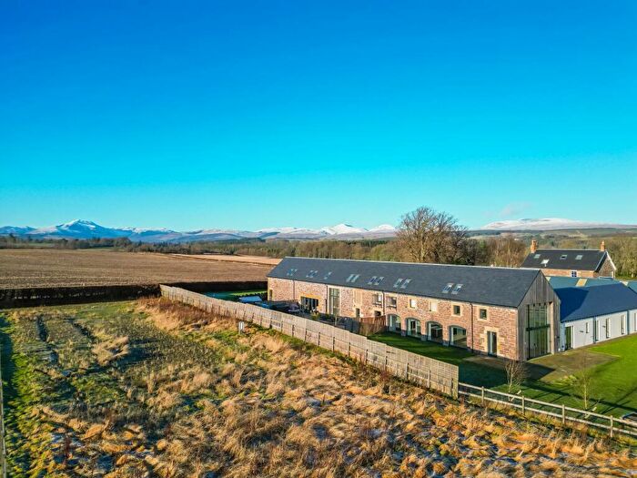 3 Bedroom Barn Conversion For Sale In The Byre Deanston Farm Steading Doune Stirlingshire, FK16