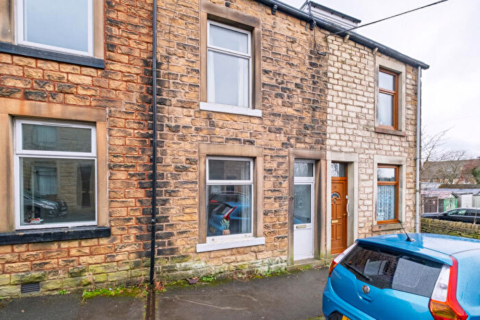 2 Bedroom Terraced House To Rent In Bairstow Street, Barnoldswick, Lancashire, BB18