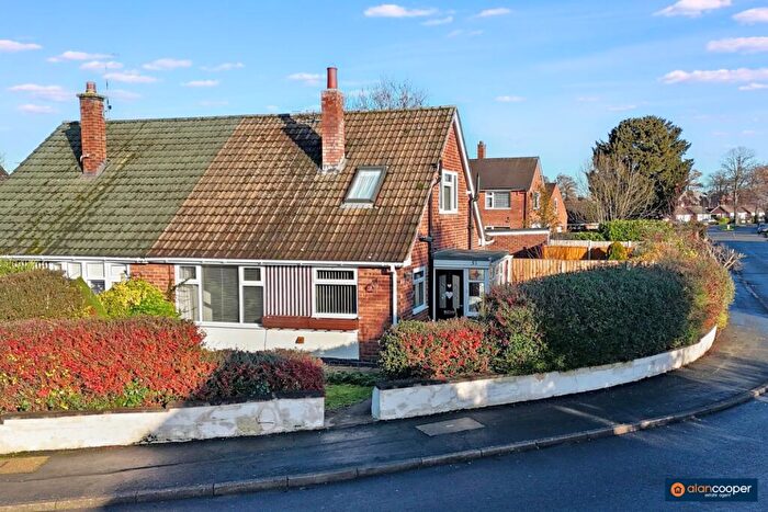 3 Bedroom Semi-Detached Bungalow For Sale In Church Lane, Weddington, Nuneaton, CV10