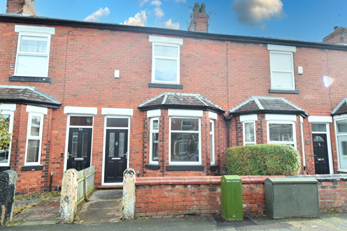 3 Bedroom Terraced House To Rent In Urmston, M41