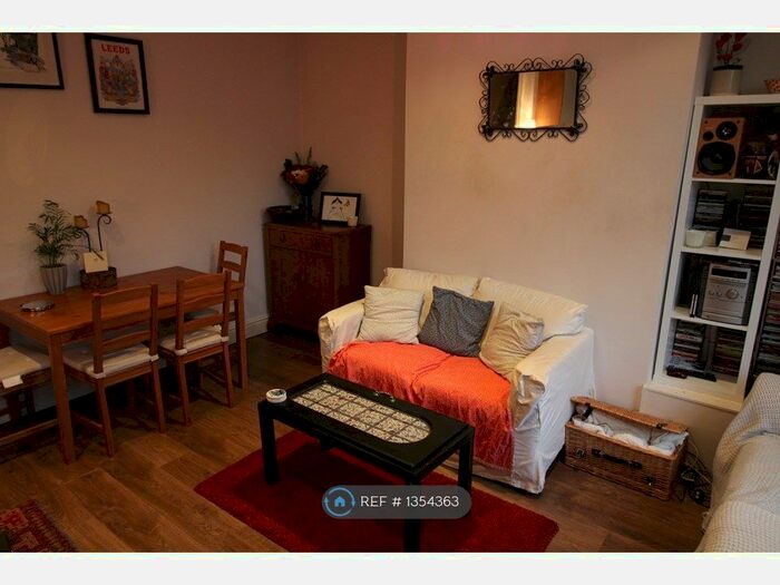 2 Bedroom Terraced House To Rent In Sowood Street, Leeds, LS4