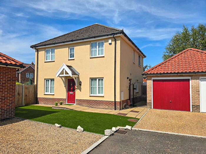 4 Bedroom Detached House For Sale In Briar Gardens, Attleborough, NR17