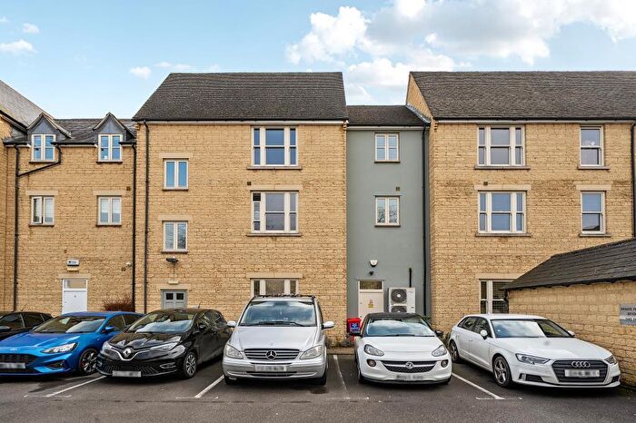 1 Bedroom Flat For Sale In Mill Walk, Witney, OX28