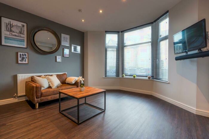 1 Bedroom Terraced House To Rent In Glynrhondda Street, Cardiff, CF24