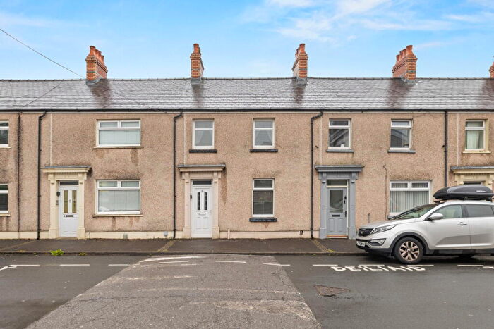 2 Bedroom Terraced House For Sale In Aberdyberthi Street, Swansea, SA1