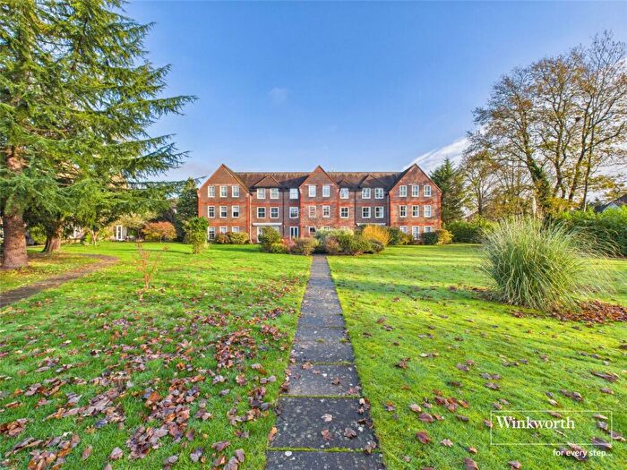 2 Bedroom Apartment To Rent In West Court, West Drive, Sonning, Reading, RG4
