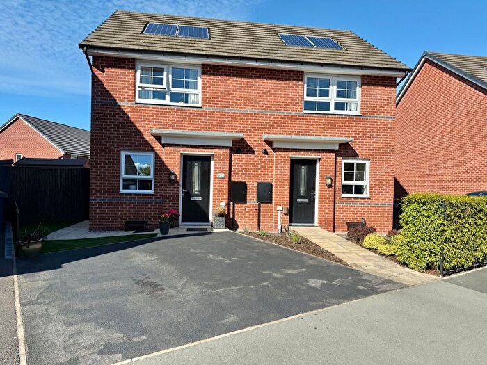 2 Bedroom Semi-detached House For Sale In Scotsman Avenue, Preston, PR2