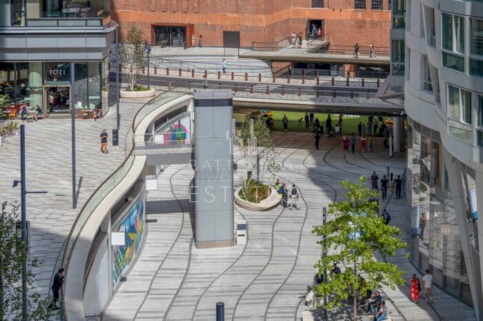 2 Bedroom Apartment To Rent In L-, Electric Boulevard, Battersea, SW11