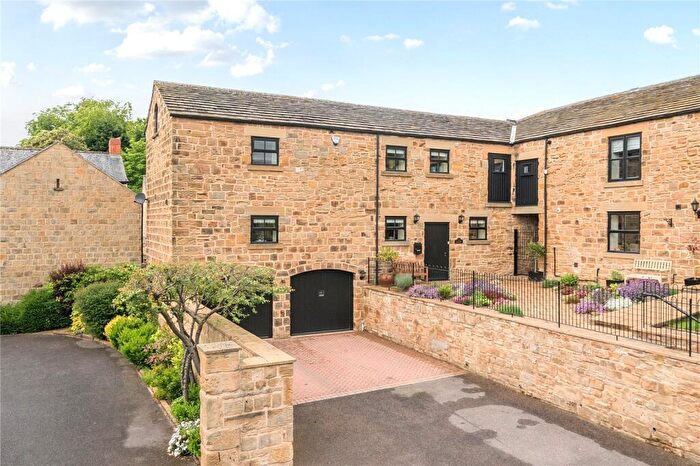 4 Bedroom House For Sale In The Hayloft, Greenland Court, Oulton, Leeds, West Yorkshire, LS26