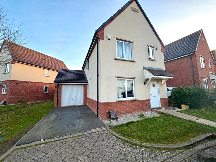 3 Bedroom Detached House To Rent In Robin Way, Didcot, OX11