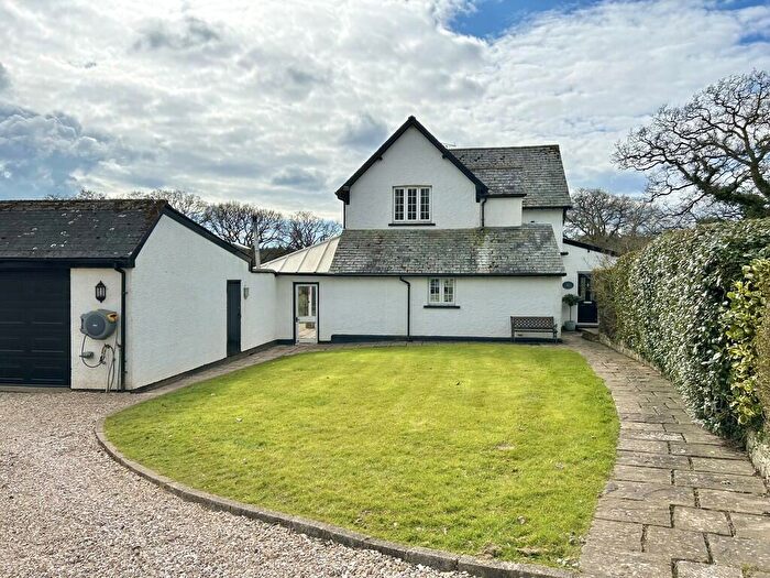 4 Bedroom Detached House To Rent In Woodbury, EX5