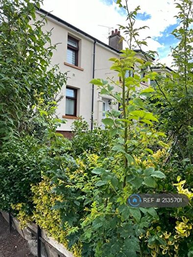 2 Bedroom Maisonette To Rent In Mckinnon Street, Dundee, DD3