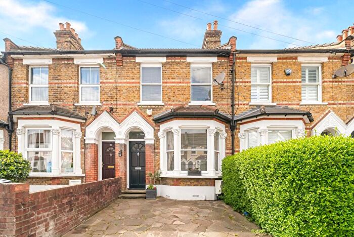 2 Bedroom Terraced House For Sale In Walpole Road, London, E18