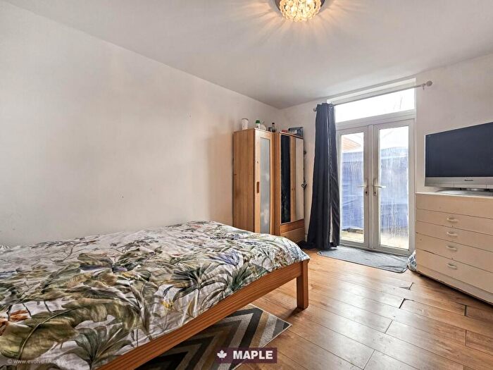 3 Bedroom Terraced House For Sale In District Road, Wembley, HA0