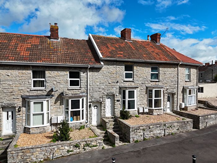2 Bedroom Terraced House For Sale In Vestry Road, Street, BA16