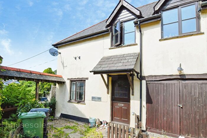 2 Bedroom Semi Detached House For Sale In The Coach House Kings Heanton, Barnstaple, EX31