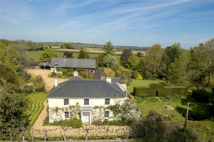 4 Bedroom Detached House For Sale In East Grafton, Marlborough, Wiltshire, SN8