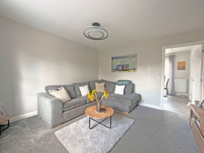 2 Bedroom End Of Terrace House To Rent In Chambers Avenue, Hessle, East Riding Of Yorkshi, HU13